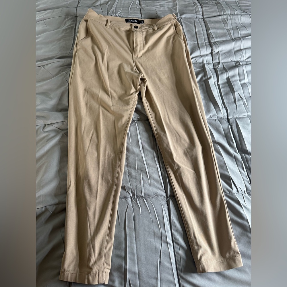 Cuts AO Jogger Coast size medium